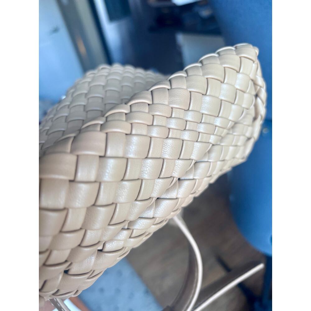 Woven Mini Shoulder Bag | Neutral Beige Braided Handbag | 2026 Trend Minimal - Picture 6 of 6